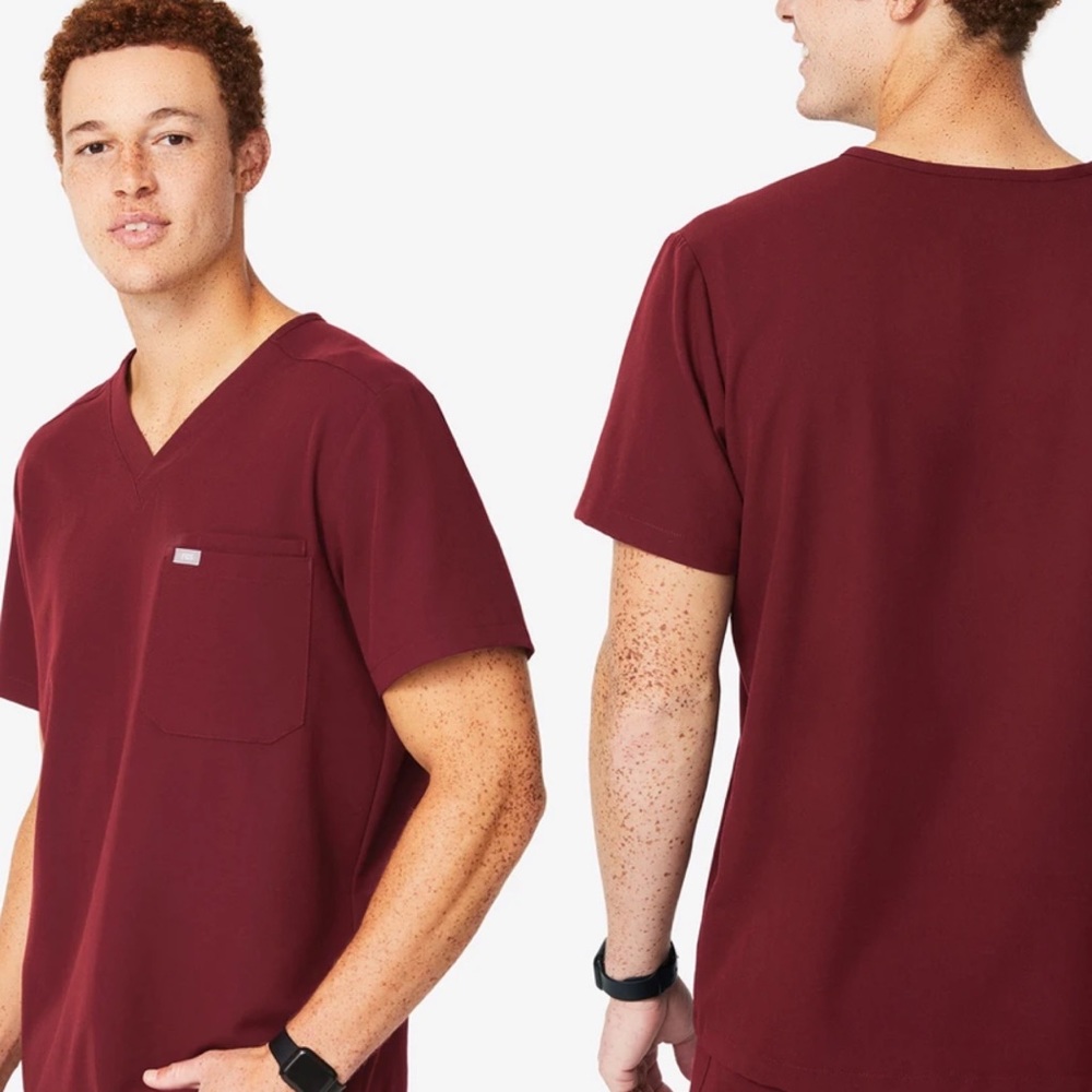 Figs Mens Leon Two Pocket Scrub Top